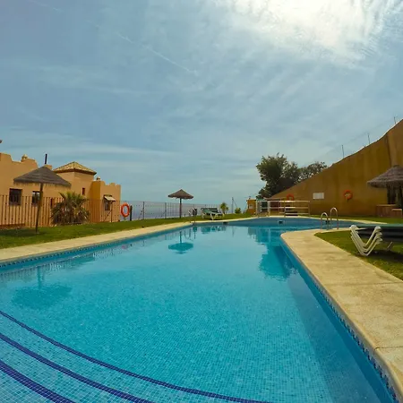 Stunning 4 Bed Duplex In Calahonda With Sea Views